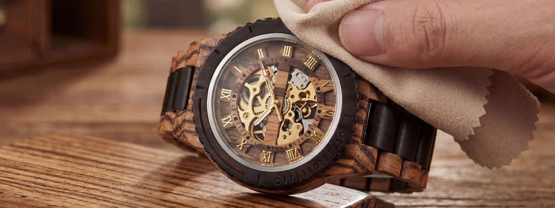 entretien montre en bois nettoyage chiffon doux soin cadran squelette mécanisme apparent bracelet bois naturel conseils entretien montre luxe durable