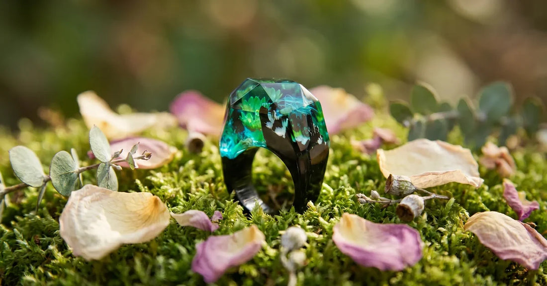bague en résine fleurs séchée