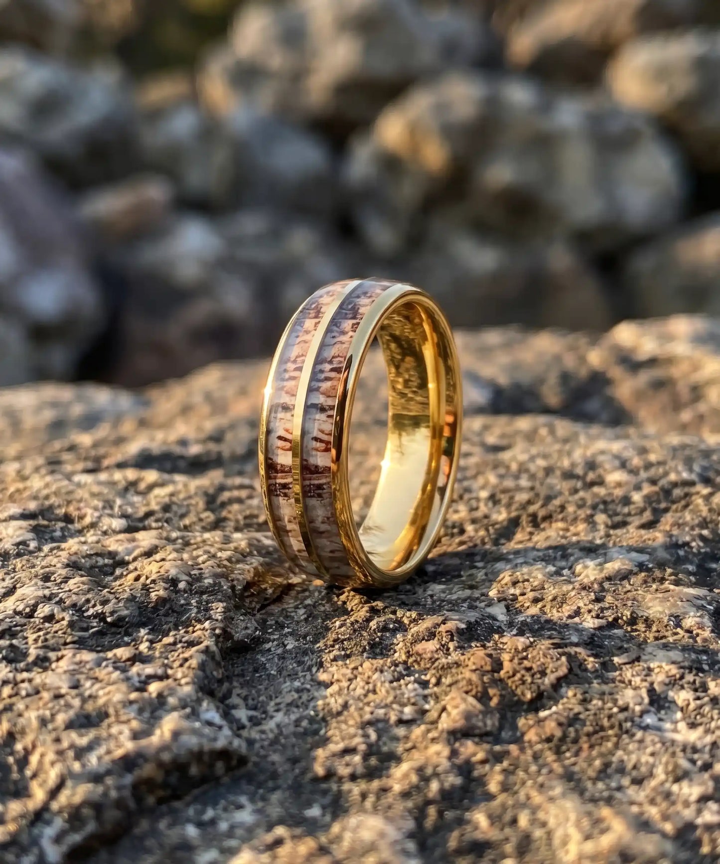 Alliance en bois Dornak Kovo or sur pierres naturelles, bague en bois premium