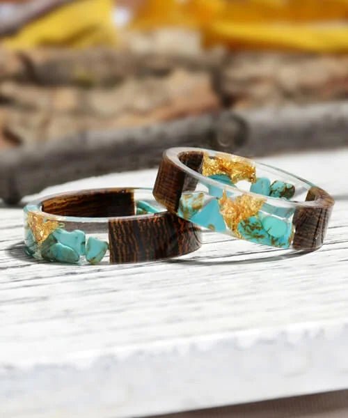 BAGUE EN BOIS ET RESINE Pierre