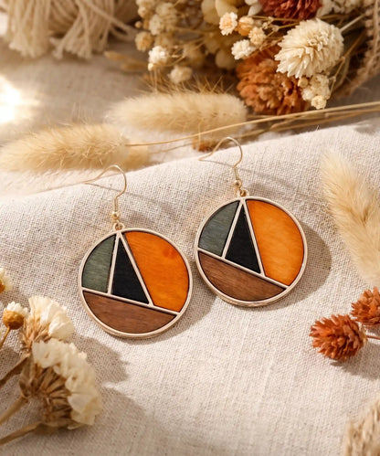 Boucles d'oreilles en bois Sylva Géométrique disque sur lin beige et pampas, style bohème élégant